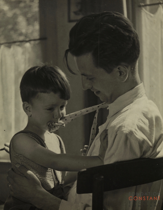 Victor and Constant at home in the Henri Polaklaan 25, 1949