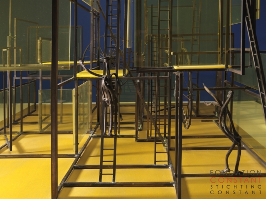 Constant Nieuwenhuys-Ladderlabyrinth, 1967-9