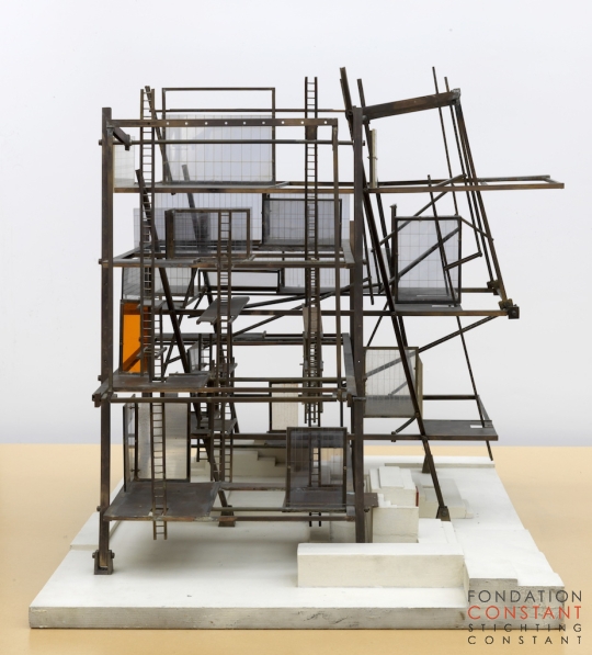 Constant Nieuwenhuys-Mobiel ladderlabyrint, 1967-3