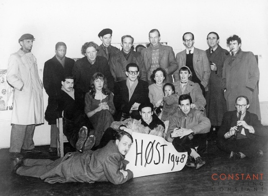Group photo for the Høst exhibition, 1948