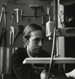 Constant Nieuwenhuys-Working in his studio on the Henri Polaklaan in Amsterdam, 1959