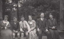 Constant and his familyConstant, Jan, Maria Cornelissen, Pieter Nieuwenhuys