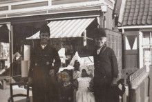Constant, Jan and two small children in traditional Dutch costumes