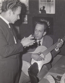 Constant playing guitar with Pepe de Cordoba
