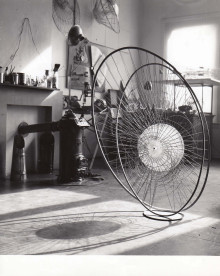 Constant in his studio at Henri Polaklaan