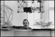 Constant Nieuwenhuys with some constructions at Wittenburg, ca 1968