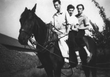 Constant Nieuwenhuys, Appel en Corneille te paard, Tegelen, 1949